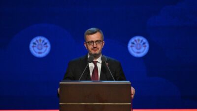 İletişim Başkanı Duran: Burada yükselen her çocuk sesi, insanlığın umududur İletişim Başkanı Burhanettin Duran, TRT 23 Nisan Çocuk Şenliği’nde yaptığı