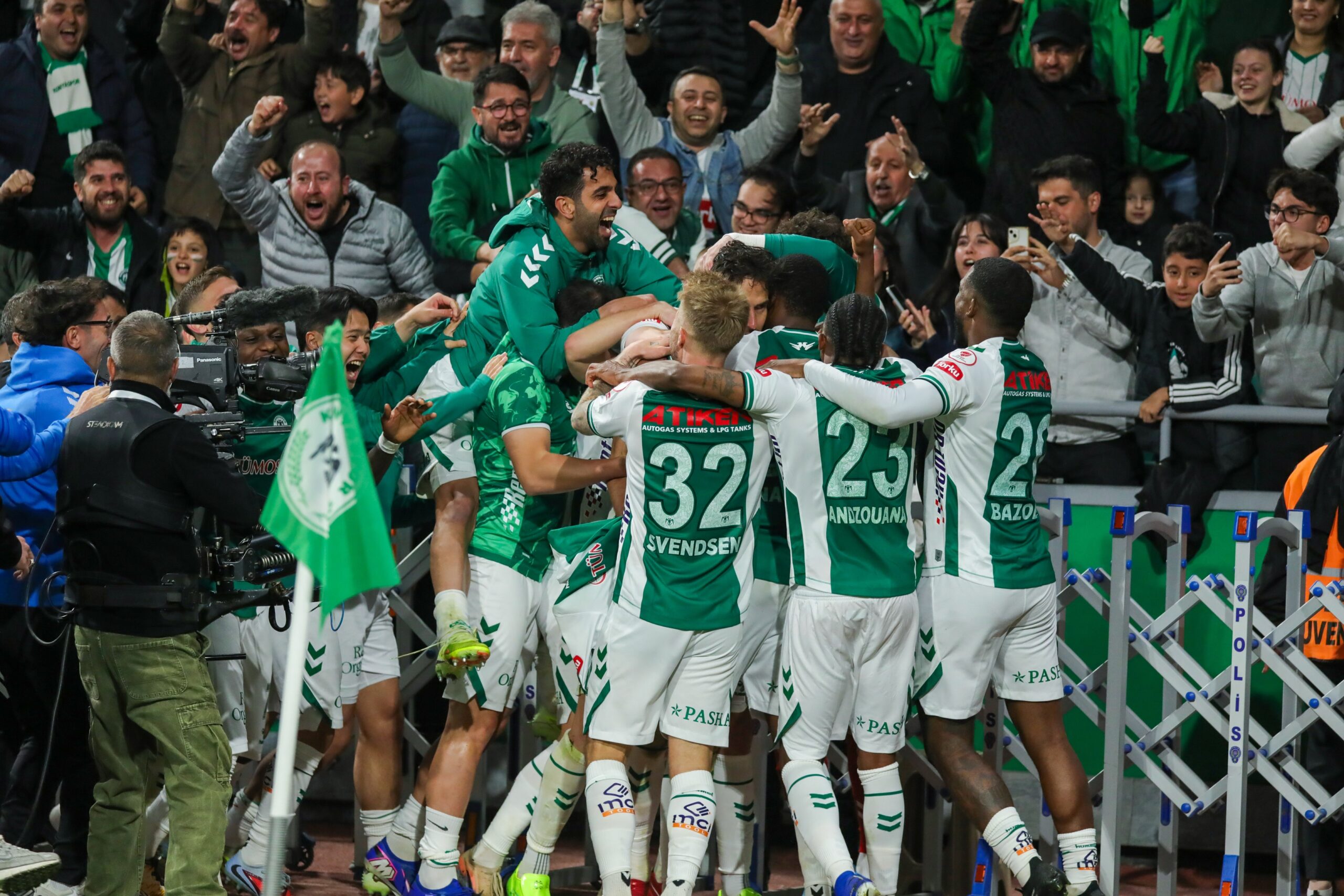 Konyaspor-Trabzonspor Maç Biletleri Satışa Çıktı Konyaspor’un Trabzonspor’u konuk edeceği Süper Lig karşılaşmasının biletleri satışa çıkıyor.