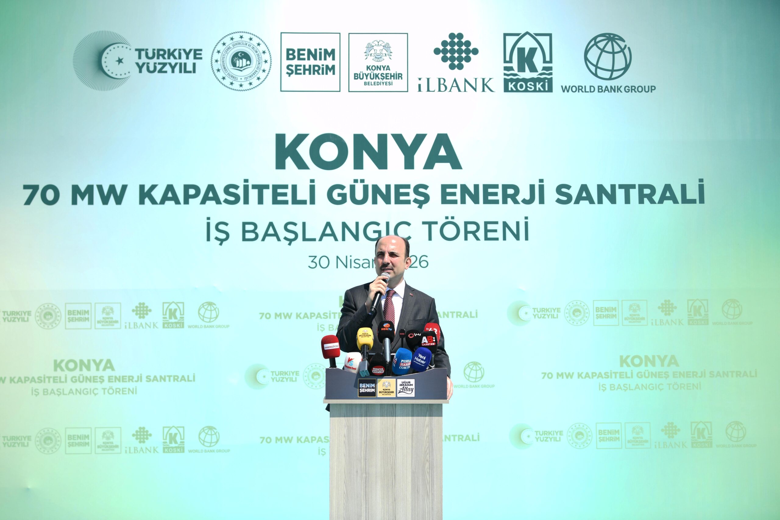 Konya’dan Yenilenebilir Enerjide Dev Hamle Konya Büyükşehir Belediyesi, 70 MW kapasiteli GES projesiyle yenilenebilir enerji