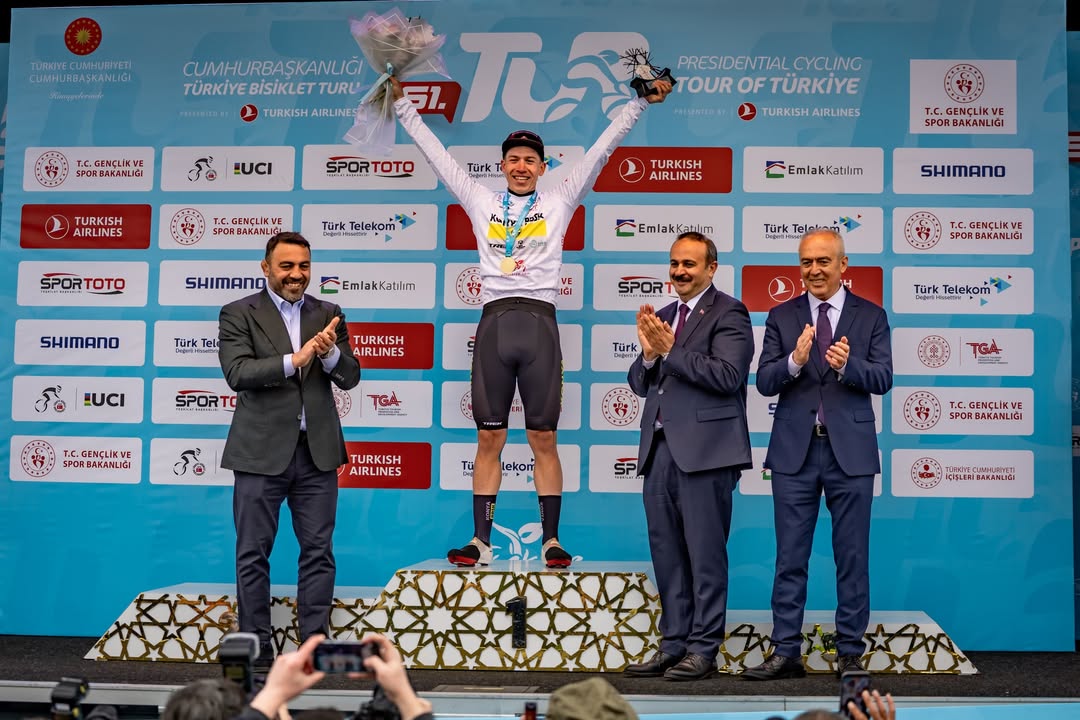 Konya Pedalları Tur’da Büyük Başarı Yakaladı Konya Büyükşehir Belediyespor Bisiklet Takımı, Türkiye Bisiklet Turu’nda sergilediği performansla