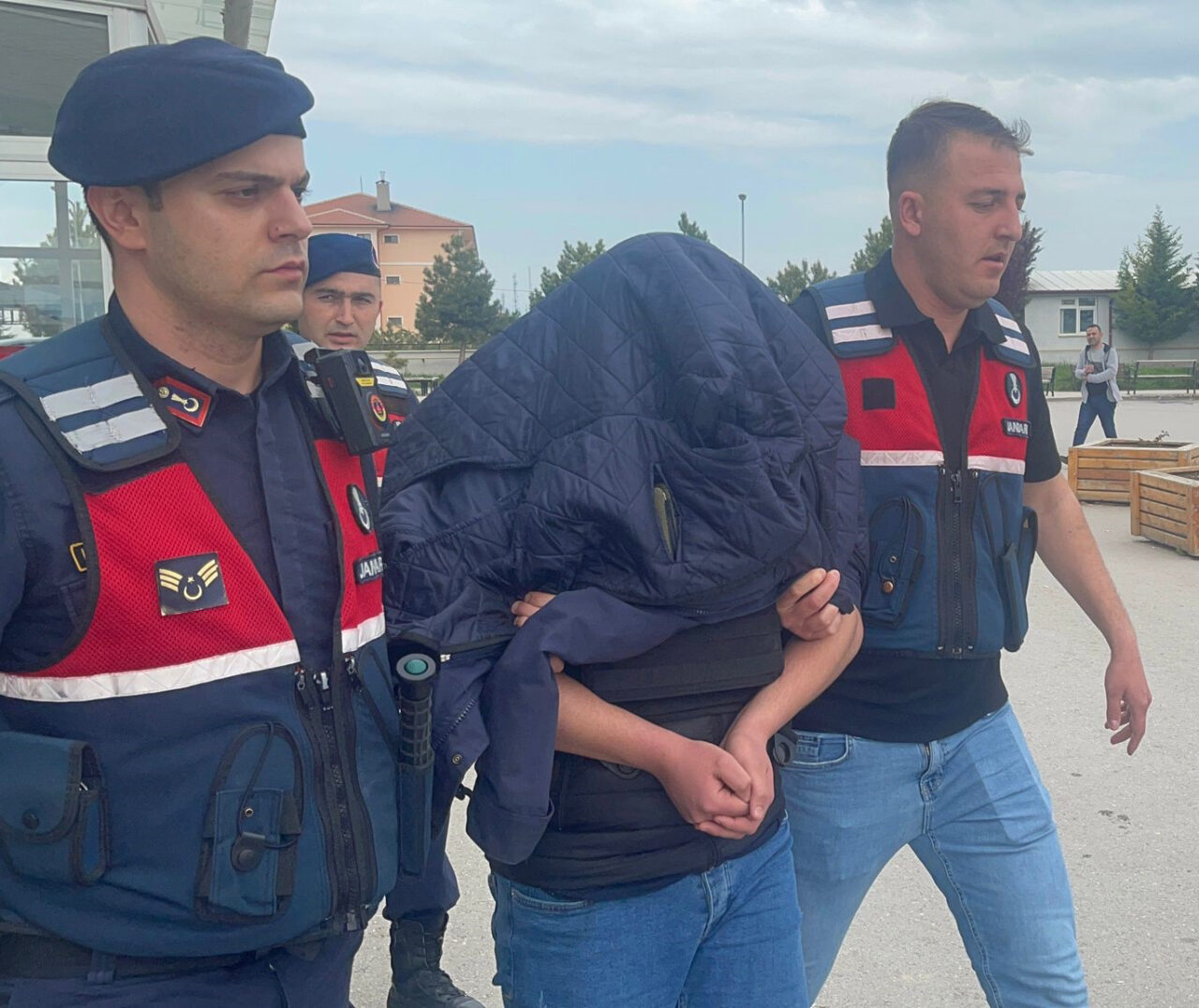 Konya Beyşehir'de borç meselesi yüzünden çıkan tartışmada sırtından vurularak hayatını