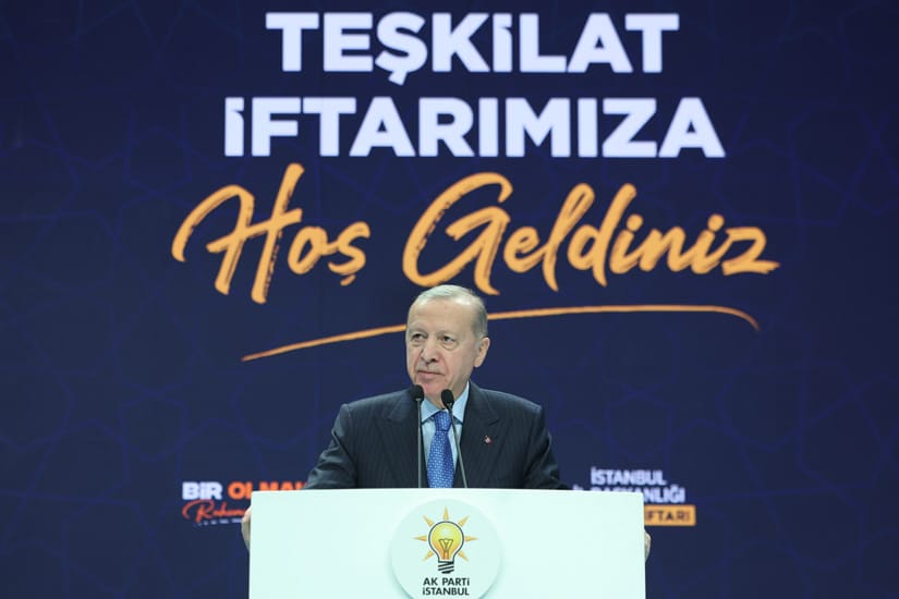 Cumhurbaşkanı Recep Tayyip Erdoğan, AK Parti İstanbul İl Teşkilatı iftar