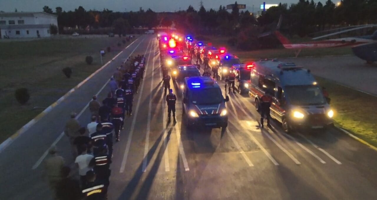 Adana, Balıkesir, Nevşehir, Çanakkale ve Bursa’da jandarmanın düzenlediği geniş çaplı