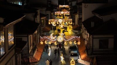 Konya’da Ramazan ayı ışıklandırmalar, sergiler ve sosyal desteklerle yoğun bir