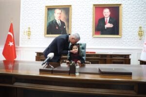 Sağlık Bakanı Kemal Memişoğlu, 9 Şubat Sigarayı Bırakma Günü kapsamında,