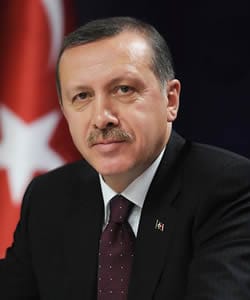 Recep Tayyip Erdoğan’ın İstanbul Büyükşehir Belediye Başkanlığından Cumhurbaşkanlığına uzanan siyasi