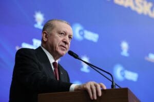 Cumhurbaşkanı Recep Tayyip Erdoğan, TBMM'de CHP'nin genç bakanların yeminine engel
