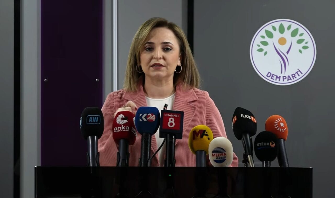 DEM Parti Sözcüsü Ayşegül Doğan, TBMM komisyon raporuna ilişkin yaptığı