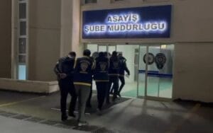 Ankara’da zihinsel engelli bir genci ayağından vince bağlayarak görüntülerini kaydedip