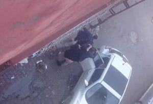 Adana’da çocukların teslimi sırasında eski eşler arasında çıkan tartışma kavgaya