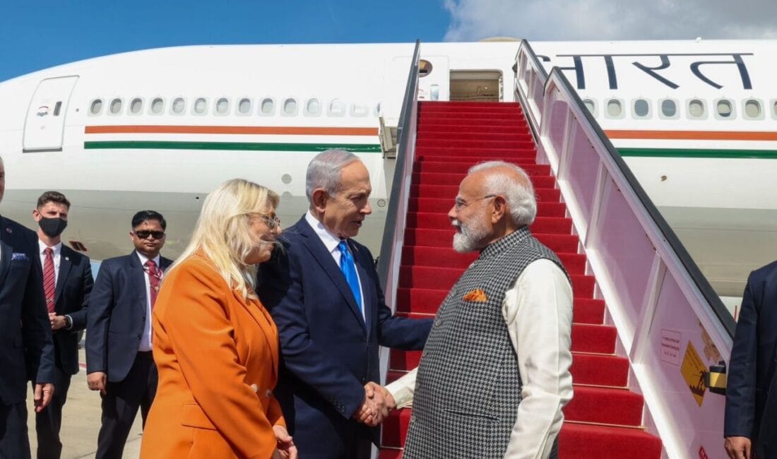 Hindistan Başbakanı Narendra Modi İsrail’de Hindistan Başbakanı Narendra Modi, iki günlük resmi ziyaret kapsamında İsrail’e