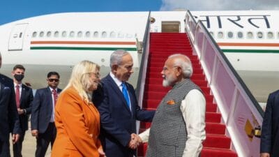 Hindistan Başbakanı Narendra Modi, iki günlük resmi ziyaret kapsamında İsrail’e
