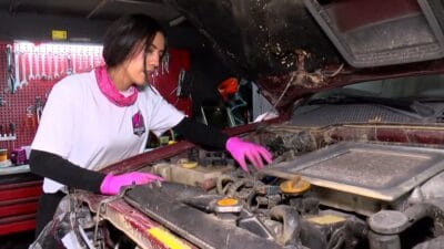 İstanbul Hadımköy’de 15 yaşında stajyer olarak sanayiye giren Amine İnce,