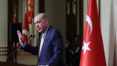 Cumhurbaşkanı Erdoğan, Esnaf ve Sanatkârlarla İftar programında yaptığı konuşmada hükümetin