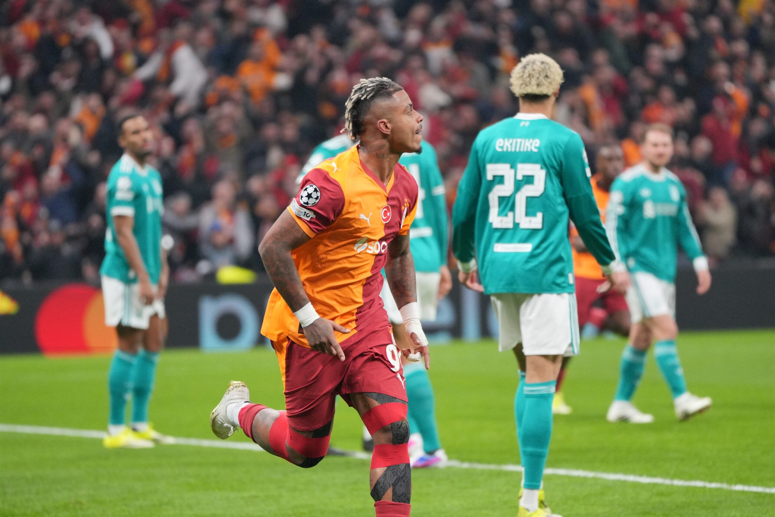 UEFA Şampiyonlar Ligi son 16 turu ilk maçında Galatasaray, Rams