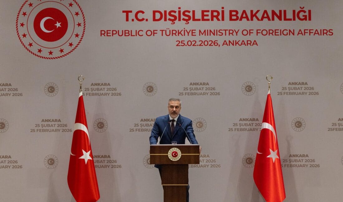 Bakan Fidan’dan Açıklama: Türkiye dış politikada güçlü aktör Dışişleri Bakanı Hakan Fidan, Türkiye’nin dış politikada güçlü ve etkili