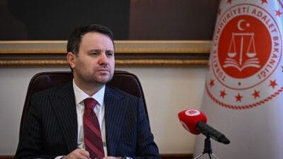 Adalet Bakanı Akın Gürlek, ticari davaların daha hızlı sonuçlanması için