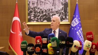 Bursa’da yürütülen rüşvet ve usulsüzlük soruşturmasında Büyükşehir Belediye Başkanı Mustafa
