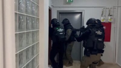 İstanbul ve Yalova’da DEAŞ’a finans sağladığı belirlenen şüphelilere operasyon düzenlendi.