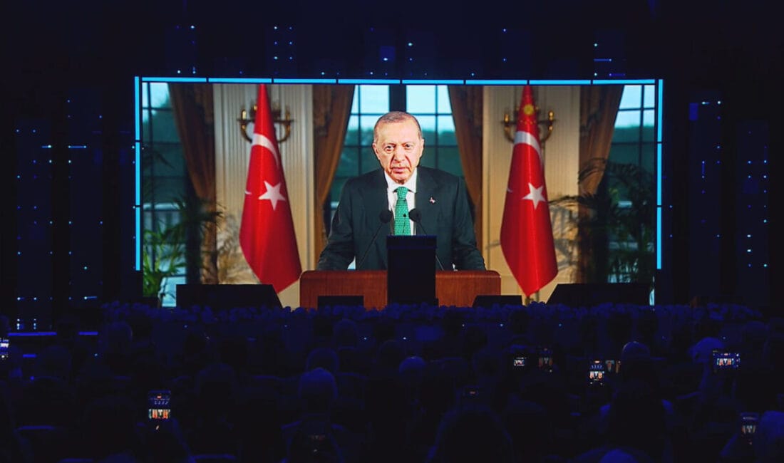 Cumhurbaşkanı Erdoğan, STRATCOM Zirvesi 2026’da uluslararası sistemin meşruiyet krizi yaşadığını
