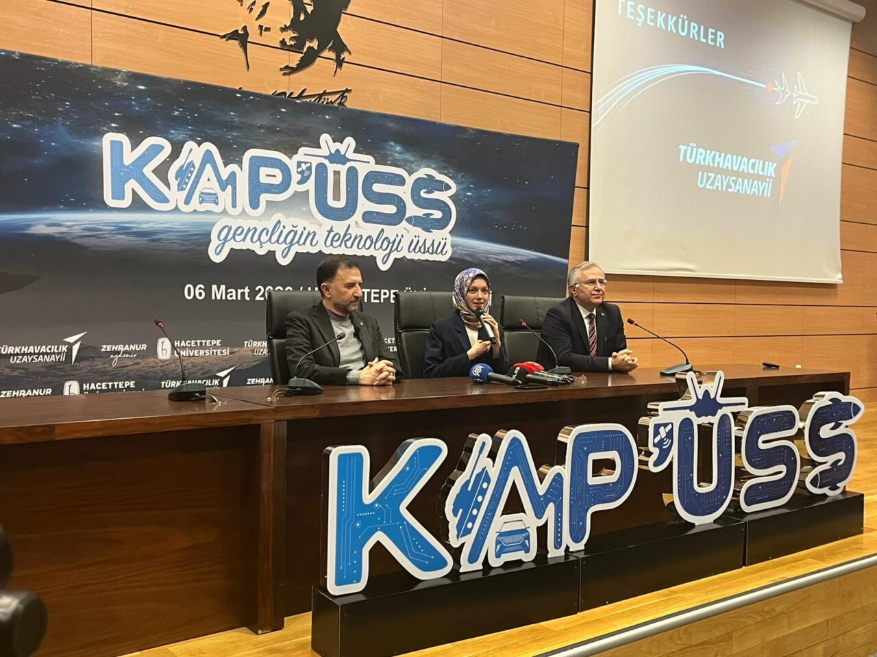 TUSAŞ Genel Müdürü Mehmet Demiroğlu, yerli genel maksat helikopteri GÖKBEY’in