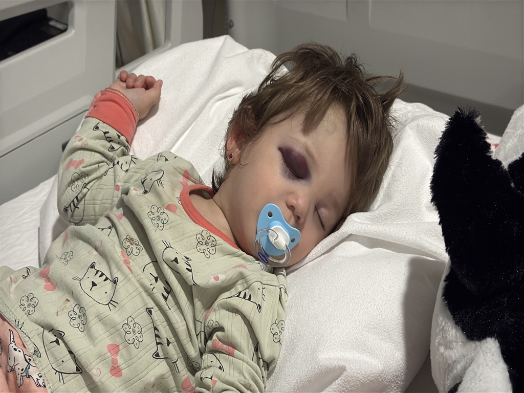 Yalova'da Muhammet Baca'nın kızı İkra ve oğlu Fatih Miraç Baca,