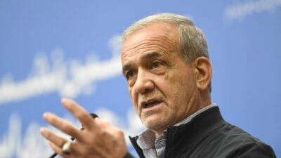 İran Cumhurbaşkanı Mesud Pezeşkiyan, ABD ve İsrail’in saldırılarına karşı üslerini