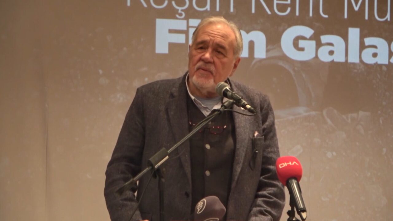 Türk tarihçiliğinin önemli isimlerinden Prof. Dr. İlber Ortaylı, sağlık sorunları