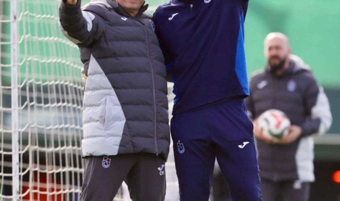 Trabzonspor yardımcı antrenörü Orhan Kaynak, akşam saatlerinde geçirdiği kalp krizi