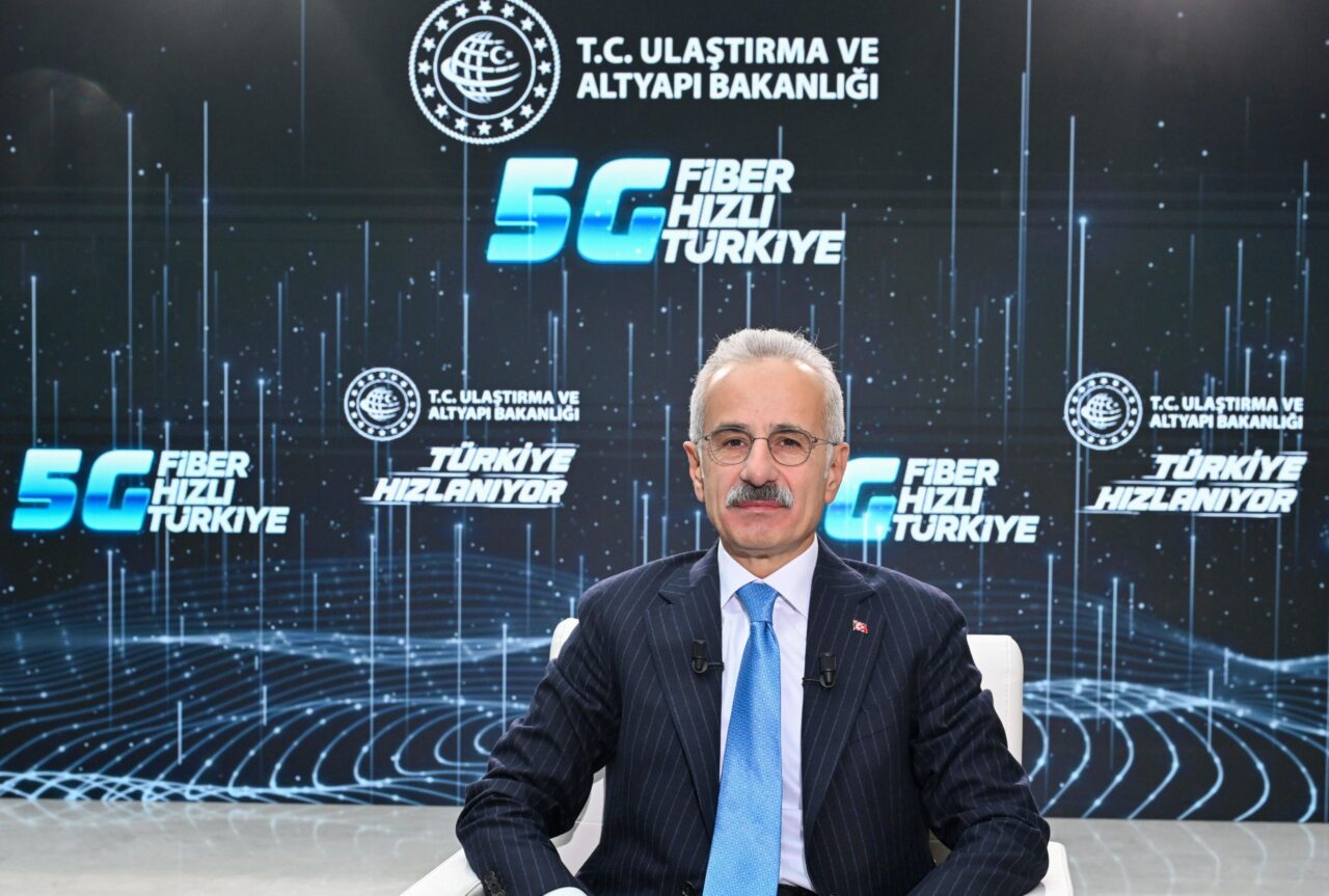 Türkiye 5G teknolojisine geçiş için gün sayıyor. 1 Nisan 2026’da