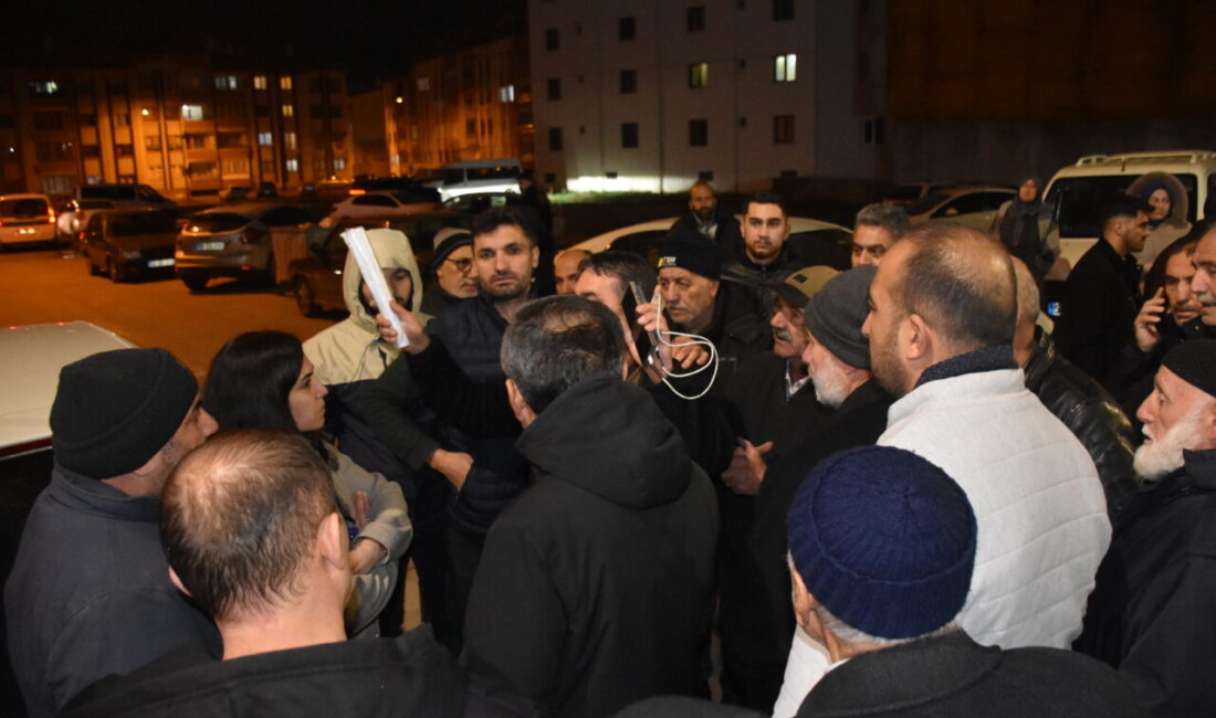 Sivas’ta umreye gitmek için ödeme yapan 125 kişi, firma yetkilisine