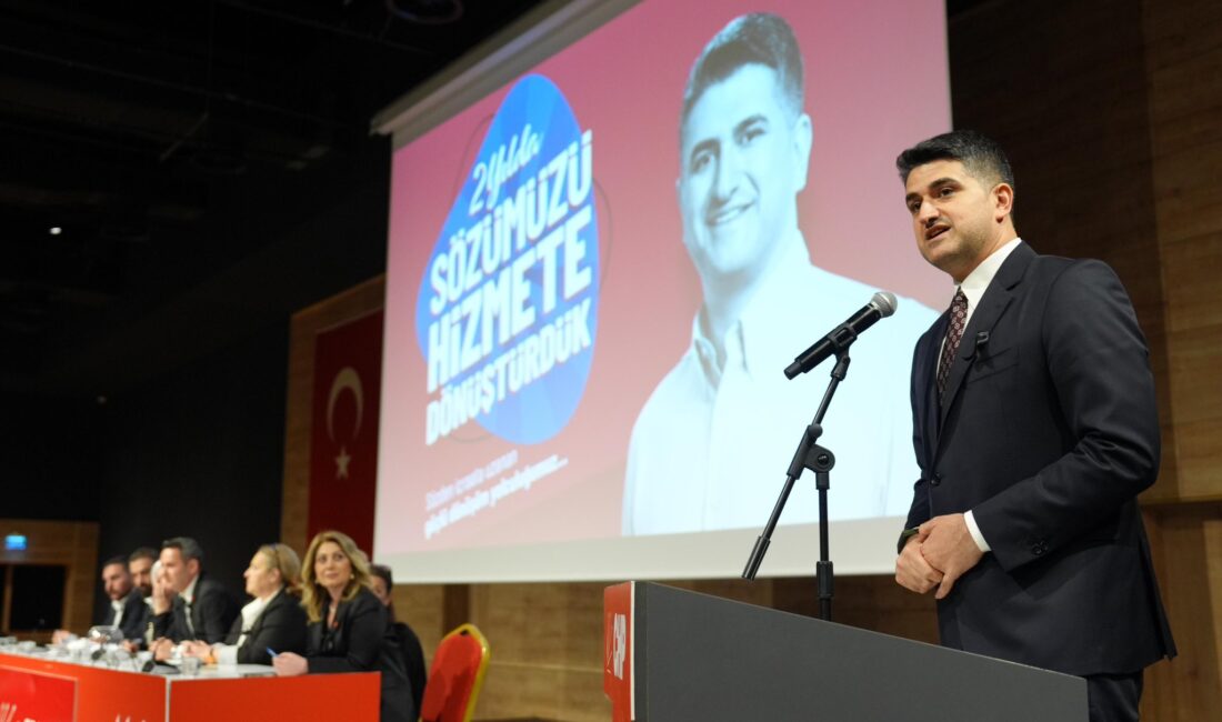 İçişleri Bakanlığı, rüşvet ve örgüt suçlamasıyla tutuklanan Ataşehir Belediye Başkanı