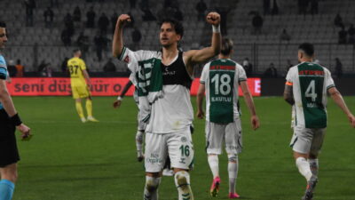 Fenerbahçe, Ziraat Türkiye Kupası çeyrek finalinde Konyaspor’a uzatmalarda 1-0 yenilerek