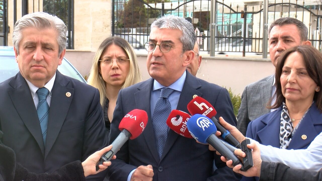 CHP Grup Başkanvekili Gökhan Günaydın, trafik cezaları düzenlemesi ve üst