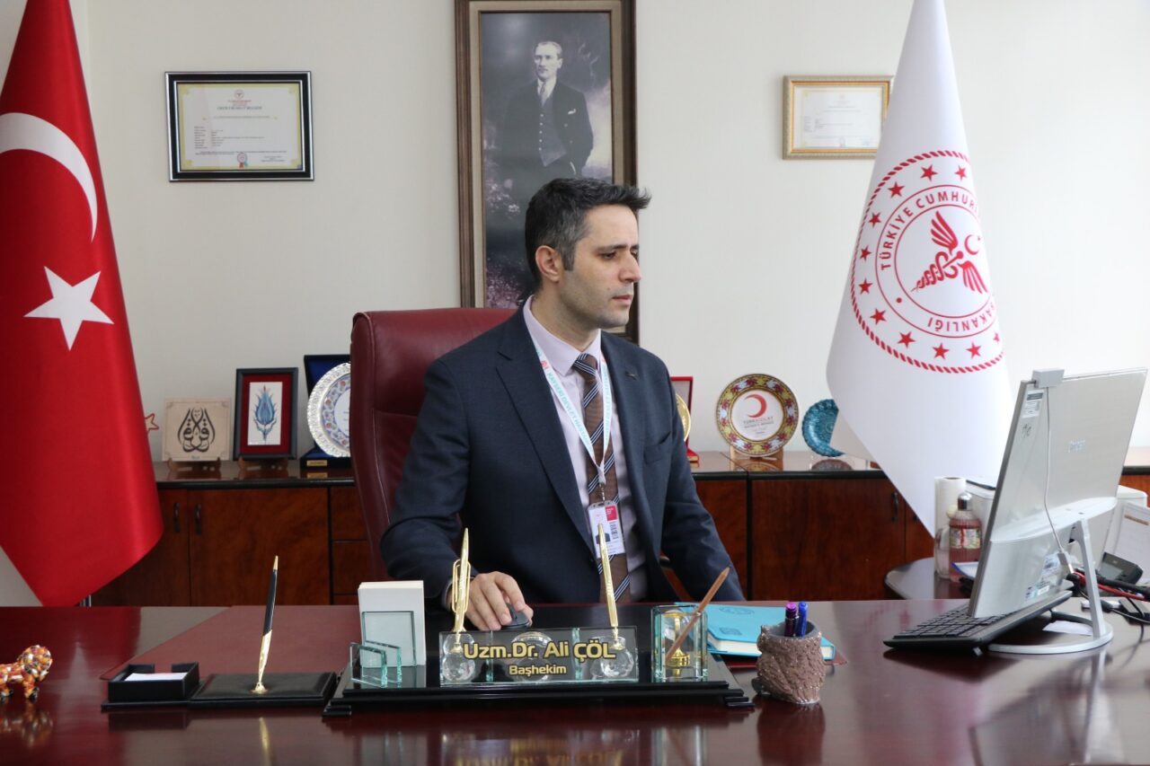 Kayseri’de doğduğu hastaneye yıllar sonra başhekim olarak atanan Uzman Doktor