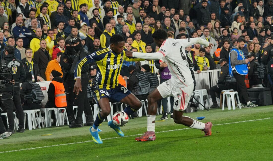 Fenerbahçe, Süper Lig’de Beşiktaş’ı 90+10’da attığı penaltı golüyle 1-0 mağlup