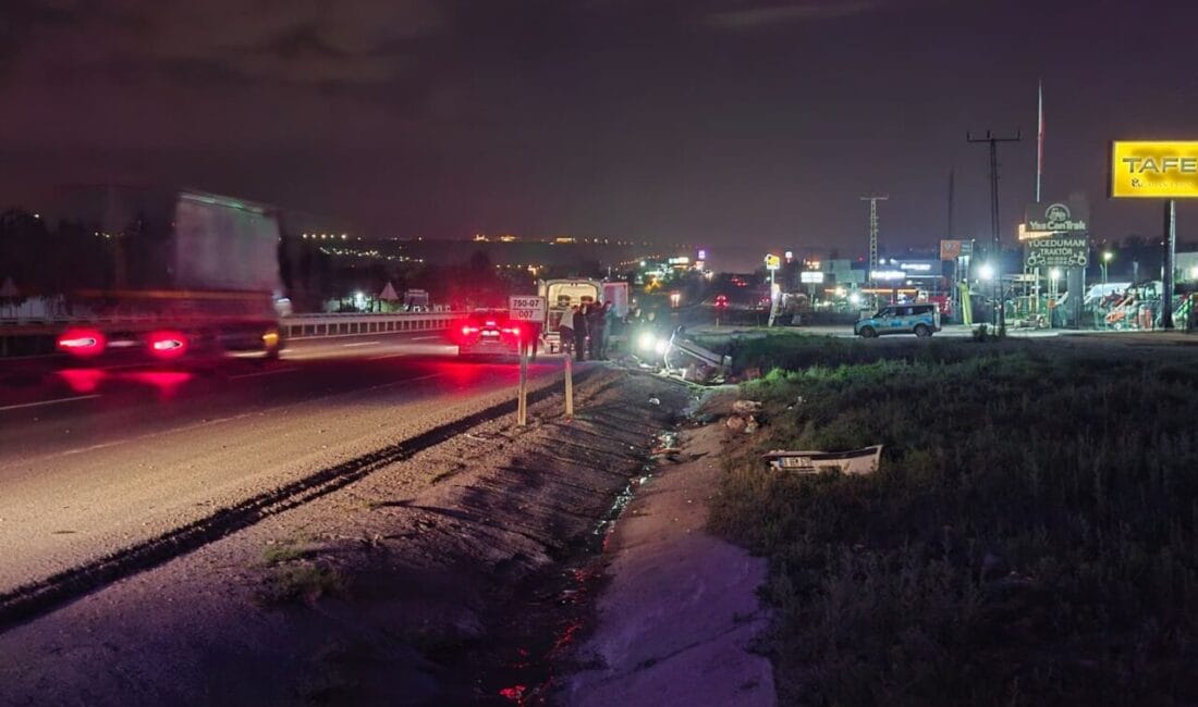 Gölbaşı’nda Feci Kaza: 1 Ölü, 2 Yaralı Ankara’nın Gölbaşı ilçesinde meydana gelen trafik kazasında, kontrolden çıkan otomobil