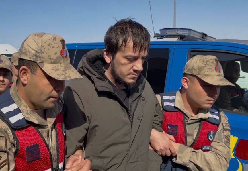 Tunceli’de kayıp Gülistan Doku soruşturmasında yeni gelişmeler yaşandı. Eski vali