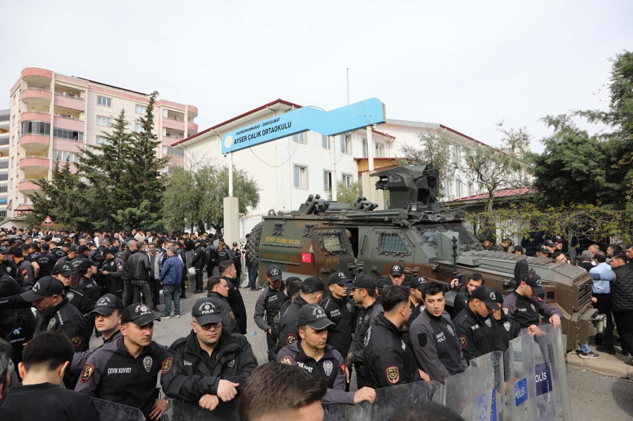 Kahramanmaraş’taki okul saldırısında yeni detaylar ortaya çıktı. Saldırıyı gerçekleştiren öğrencinin