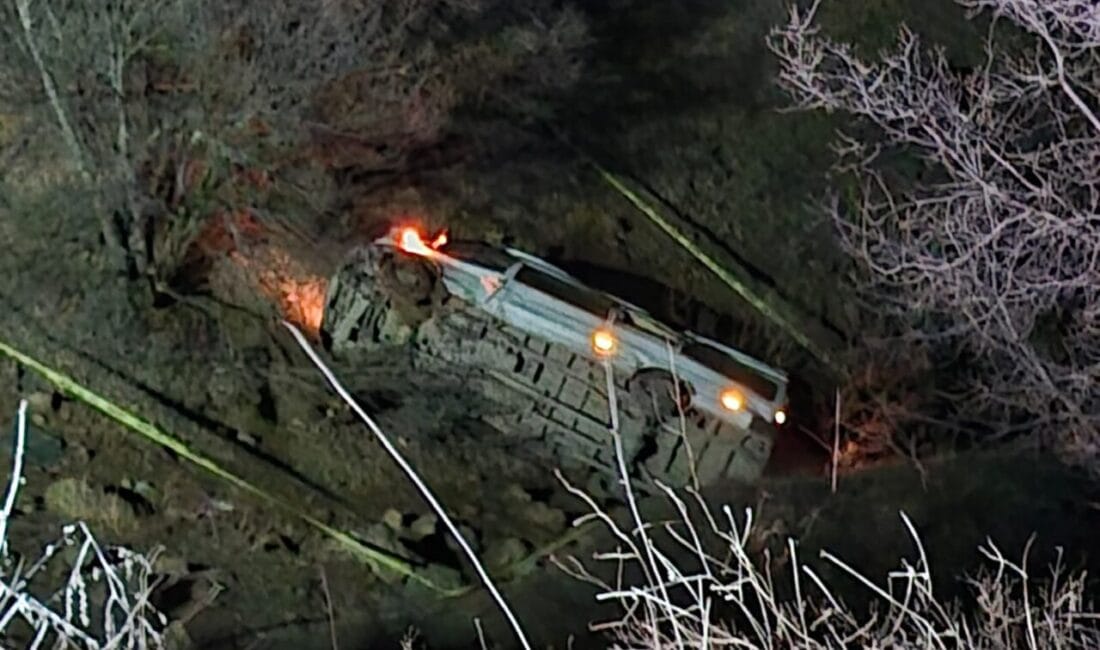 Malatya’nın Hekimhan ilçesinde maden işçilerini taşıyan minibüs devrildi. Kazada 2