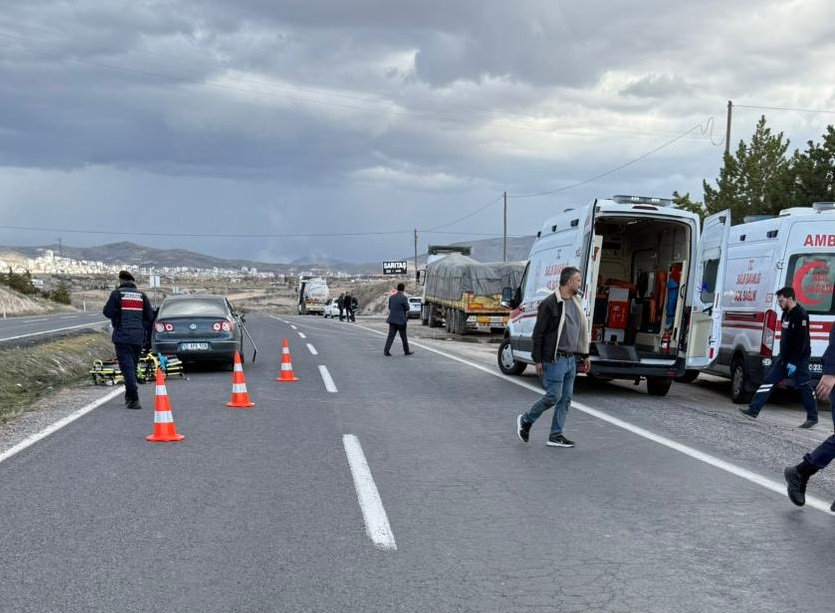 Nevşehir’de otomobil ile TIR’ın çarpıştığı kazada 2 yaşındaki Aslan Efe