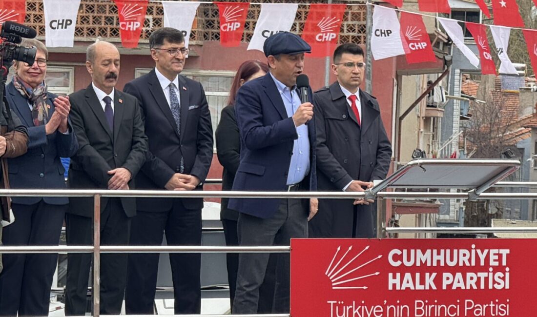 CHP Genel Başkanı Özgür Özel, Kütahya’daki mitingde erken seçim çağrısı