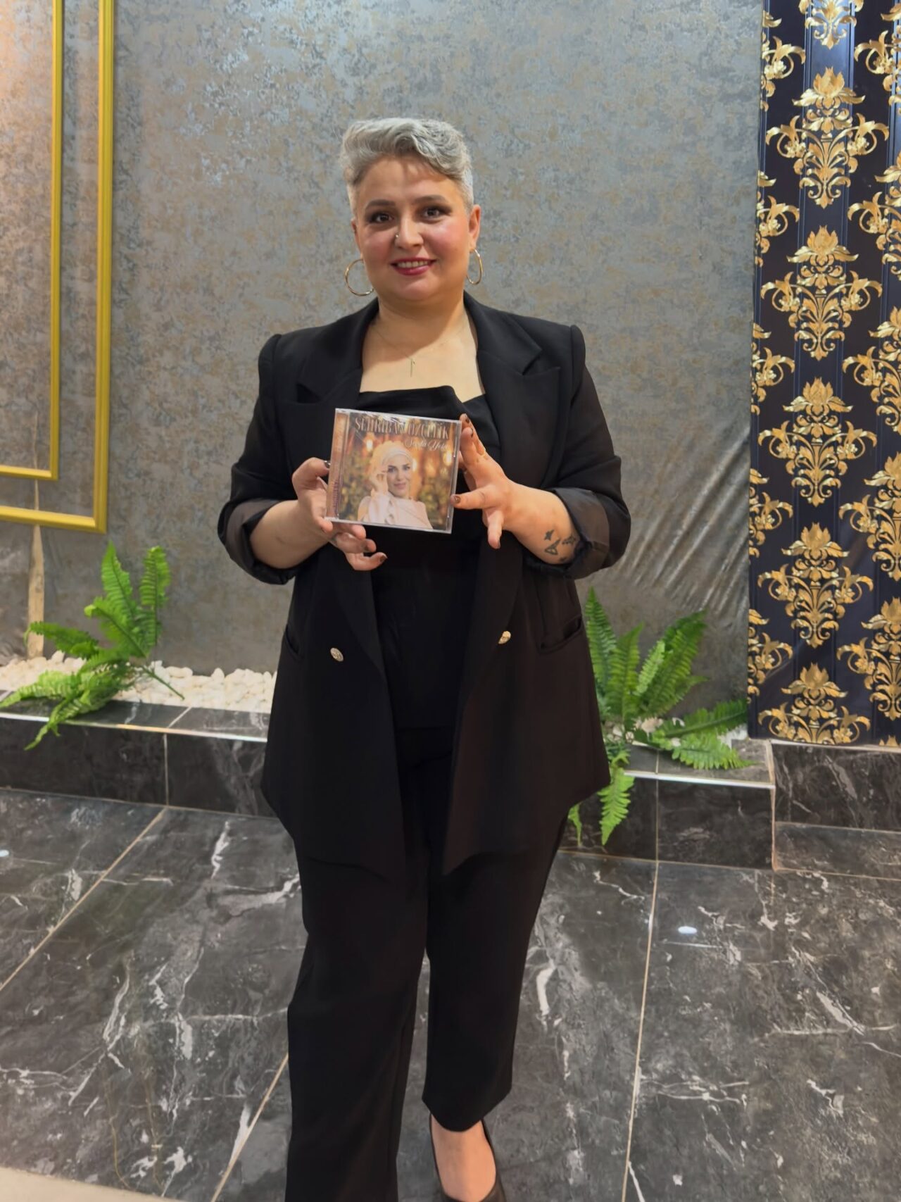 Tokat’ın Erbaa ilçesinde yerel bir radyonun yöneticisi Elif Cevahir Şahin,