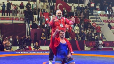 Milli güreşçi Rıza Kayaalp, Avrupa Güreş Şampiyonası’nda 13’üncü kez altın