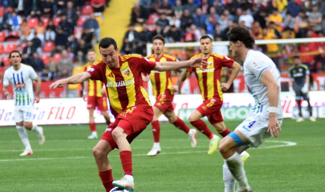 Kayserispor, Süper Lig’de sahasında Rizespor’u 2-0 mağlup etti. Ev sahibi