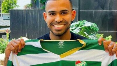 Yeni sezonda 1’inci Lig'de şampiyonluk mücadelesi vermeye hazırlanan Bursaspor, transfer