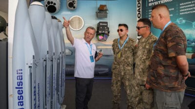 TSK'nın gururu Efes-2026 Tatbikatı yerli ve milli silahların gövde gösterisine