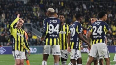 Fenerbahçe, Süper Lig’in 32’nci haftasında sahasında Başakşehir’i 3-1 mağlup etti.
