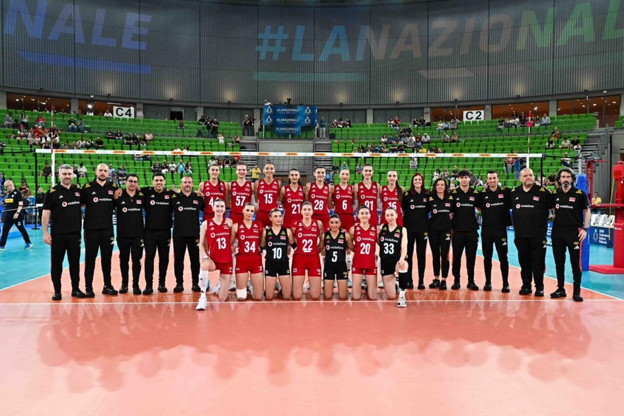 A Milli Kadın Voleybol Takımı, Milletler Ligi öncesi katıldığı AeQuilibrium