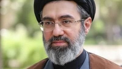 İran, ABD'nin savaşı sonlandırma önerisine ilişkin resmi yanıtını Pakistan üzerinden